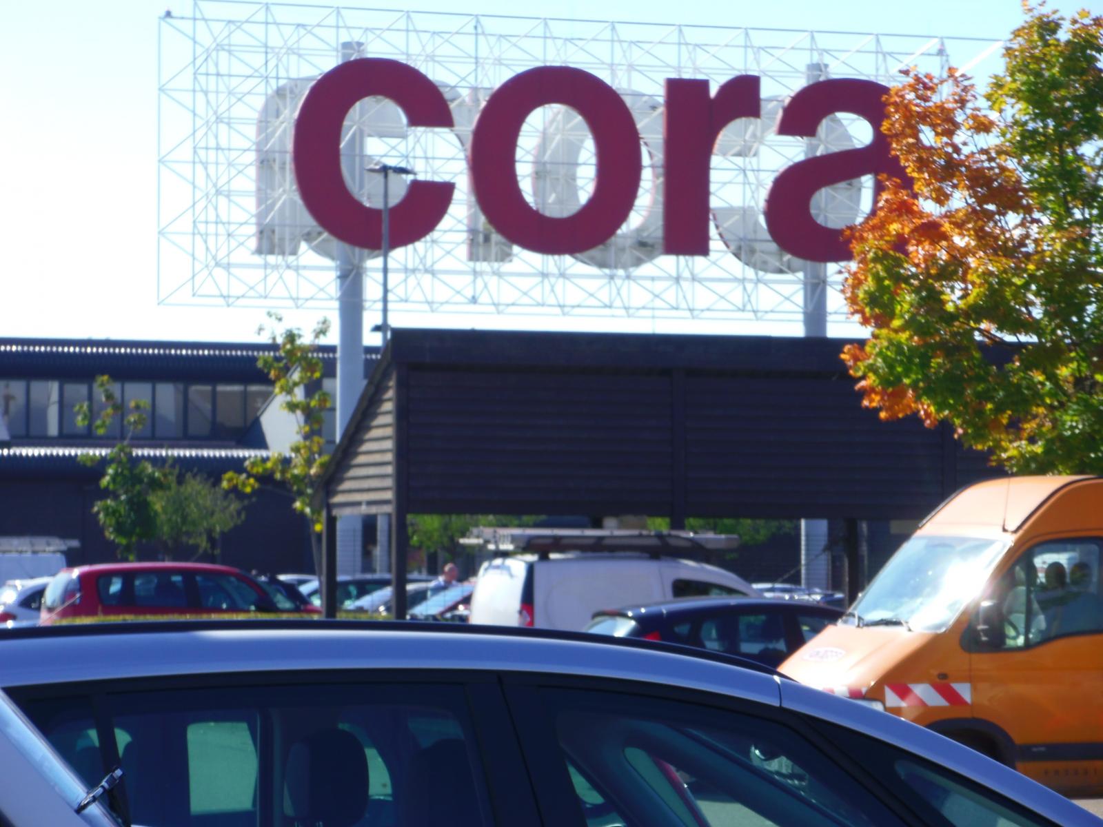 Grande distribution : Carrefour et Cora s’associent