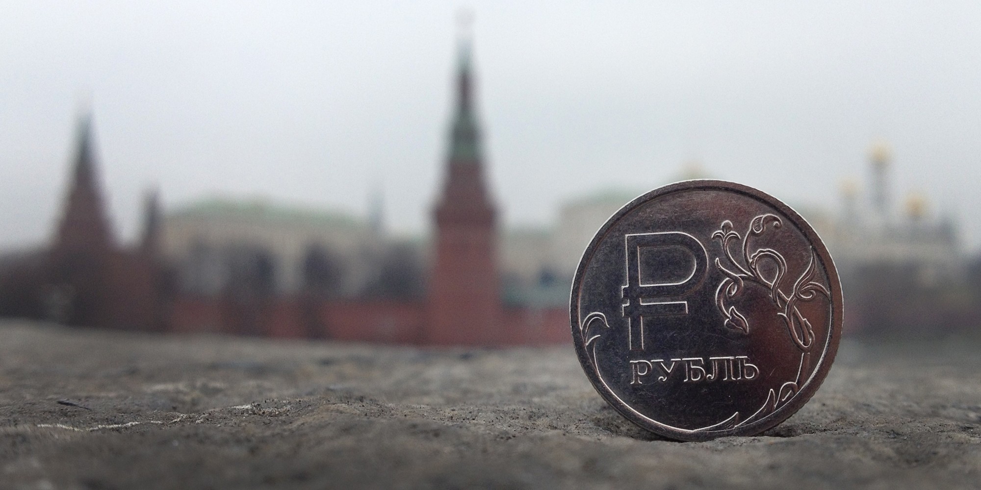 Russie : la chute du rouble met Moscou sous pression