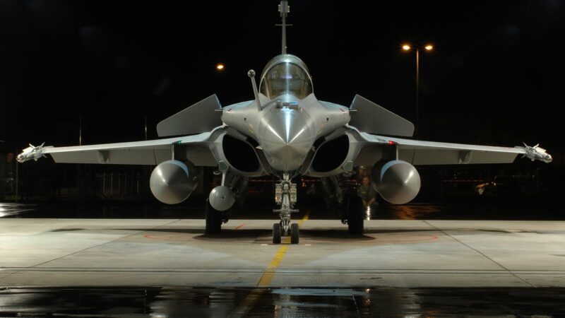 Aviation, armement : premier contrat à l’exportation pour le Rafale