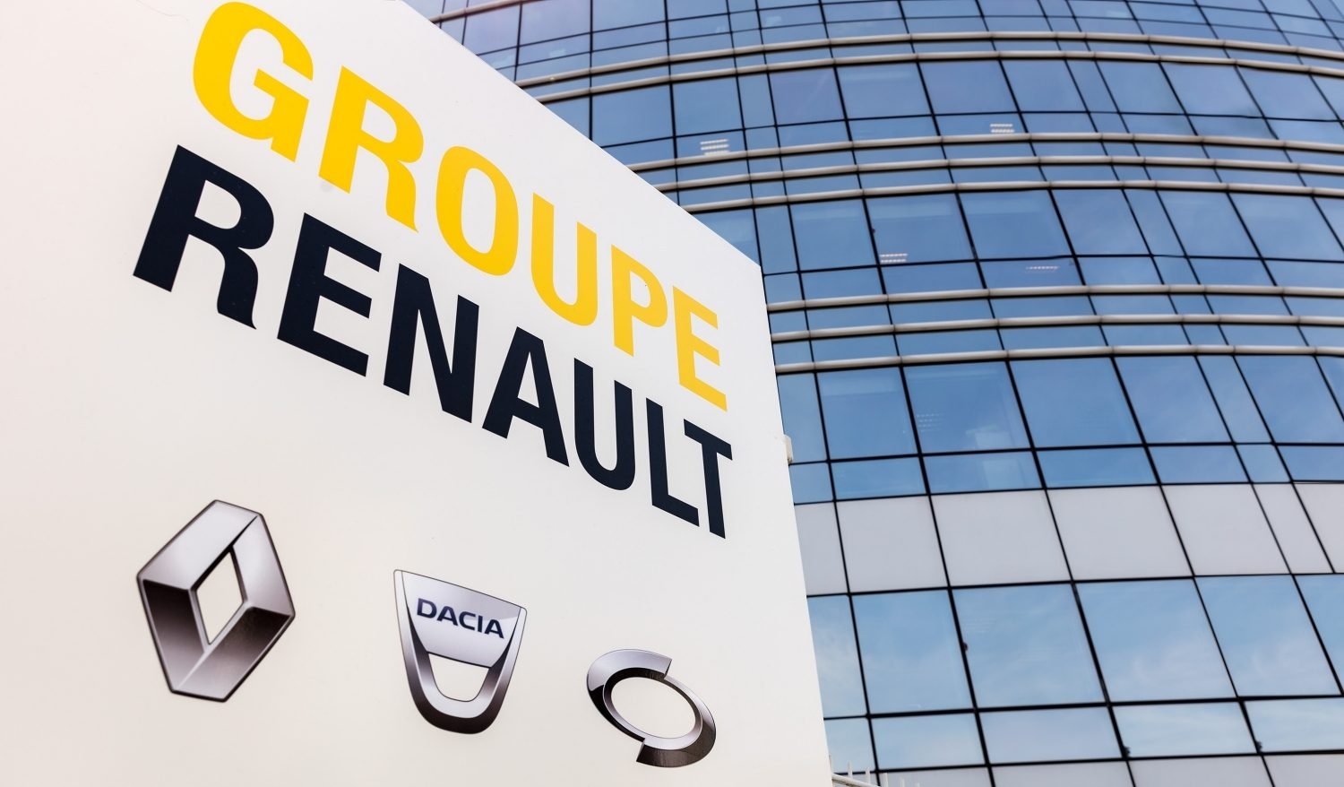 Renault annonce une perte sèche de 8 milliards d’euros en 2020