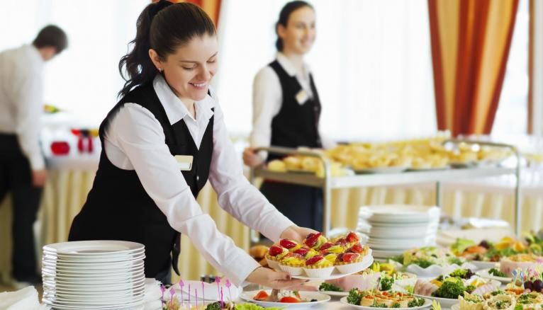 Hôtellerie-restauration : vers une hausse des salaires