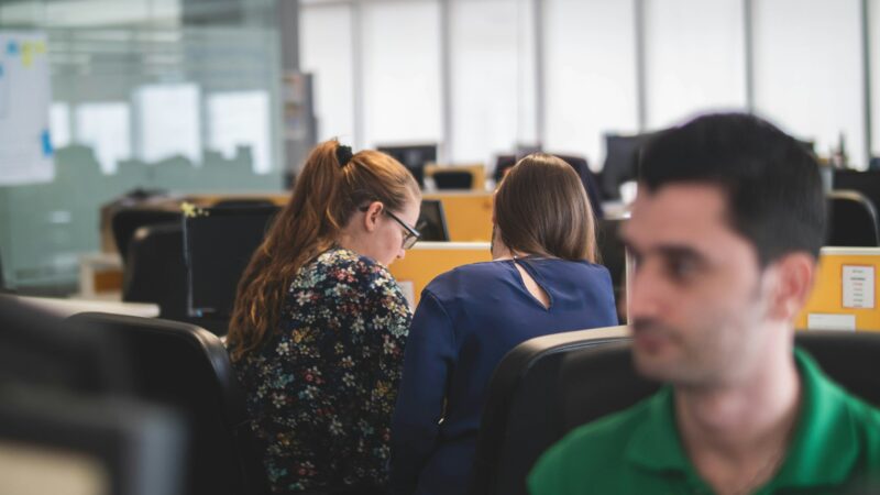 Semaine de quatre jours : ni une panacée, ni une fausse bonne idée