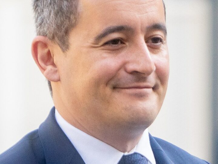 Gérald Darmanin trouve trop lentes les procédures d’expulsion